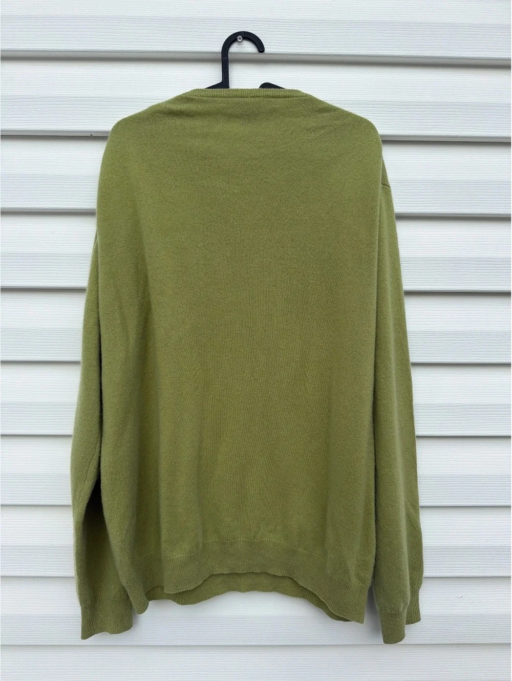 Cashmere Forte Women's Size L Green V-Neck Long Sleeve Sweater